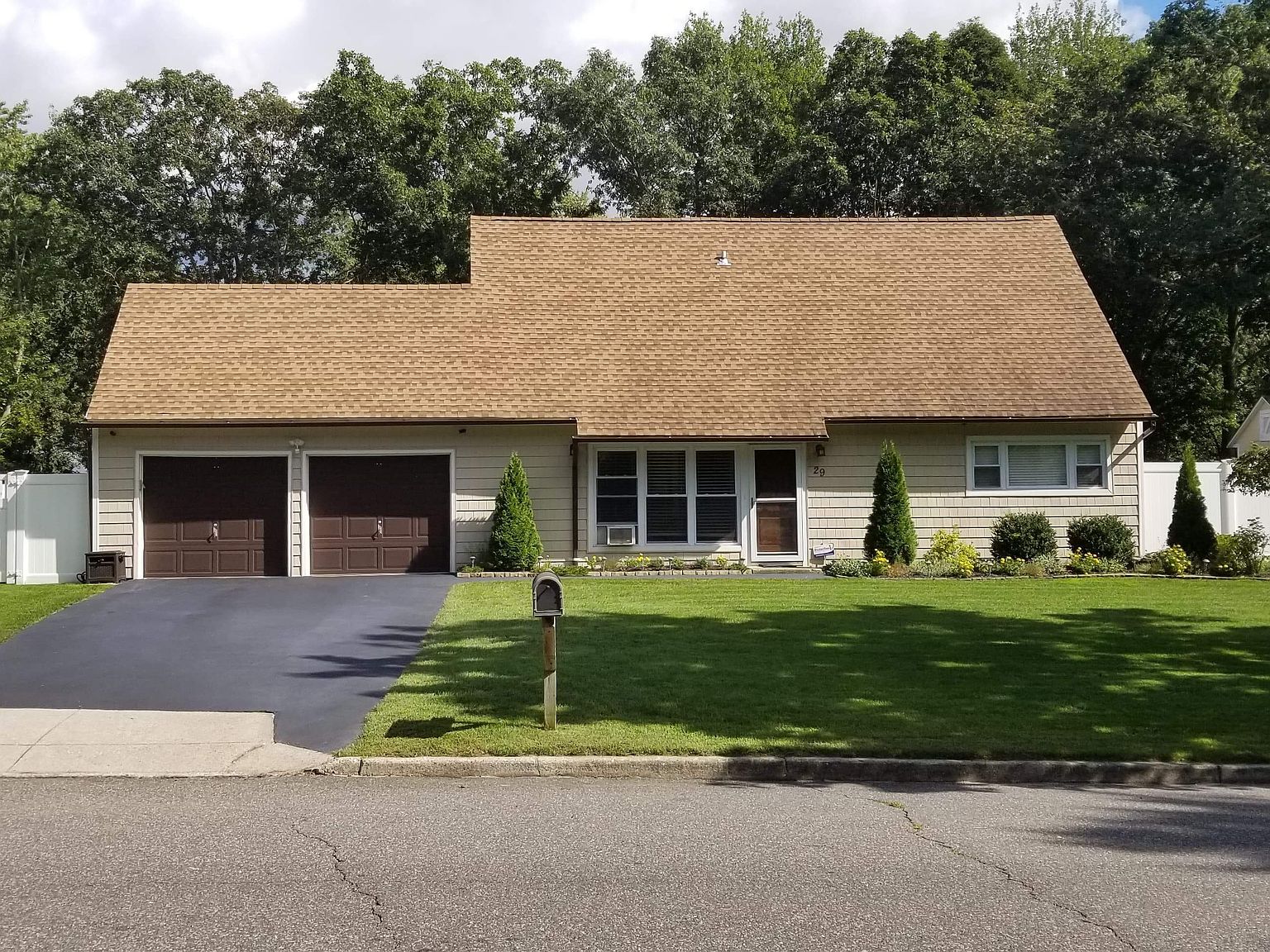 29 Harford Dr, Coram, NY 11727 Zillow