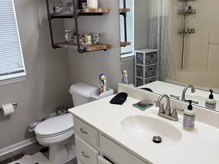 2762 Riverbend Dr — Photo 28