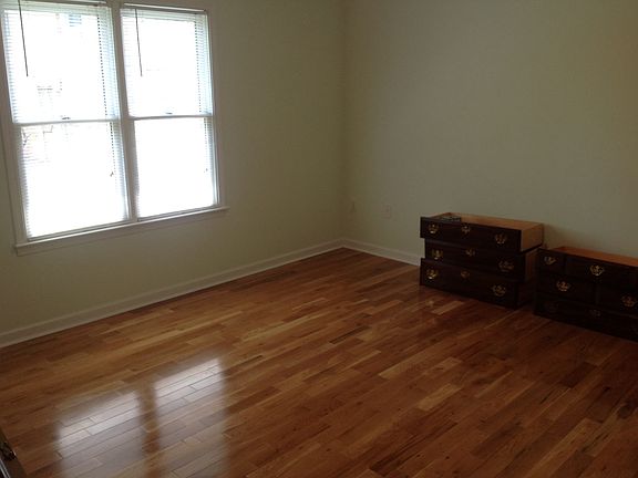2nd image of 114 Balsam Dr