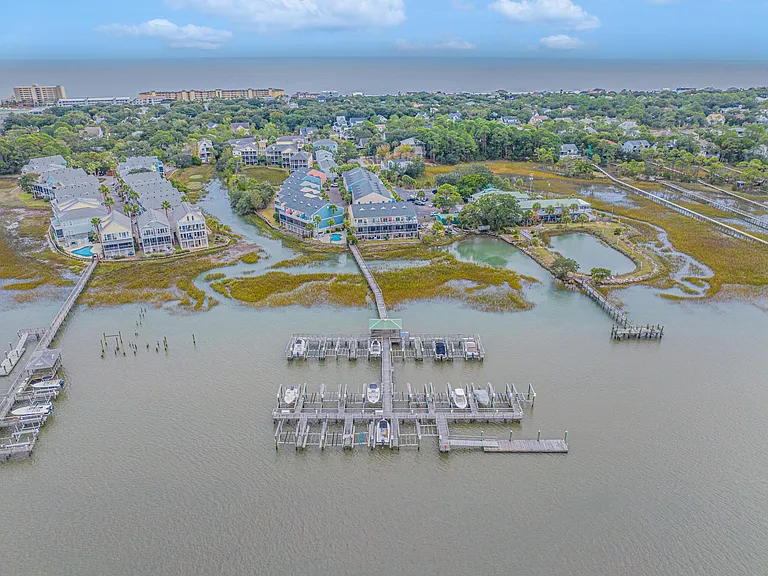 81 Sandbar Ln #27 — Photo 31