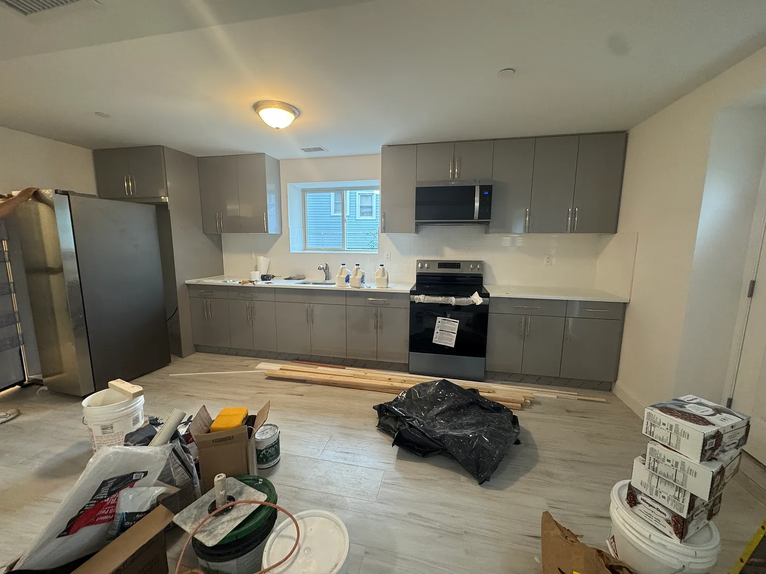 2 bed, $2,200 — Photo 1