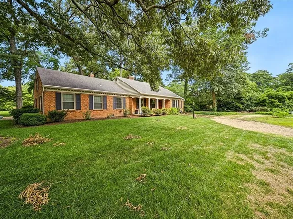 4348 Thoroughgood Dr, Virginia Beach, VA 23455