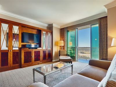 135 Harmon Ave #2020, Las Vegas, NV, 89109