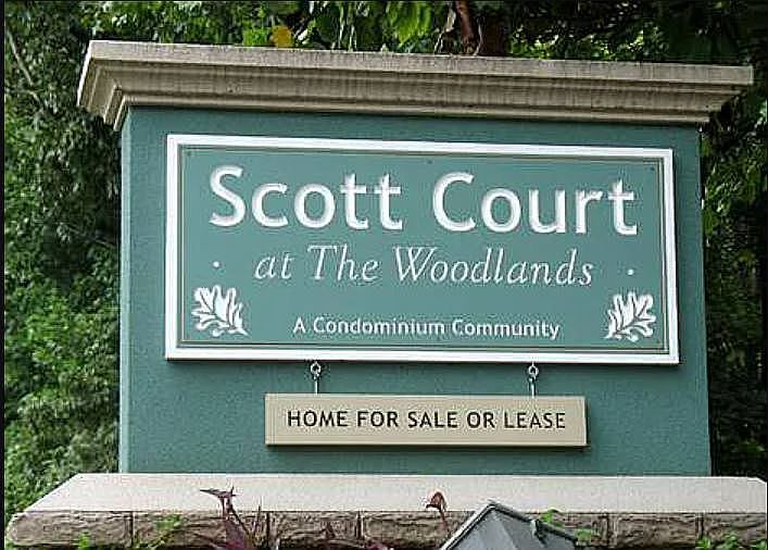 Scott Court Sign