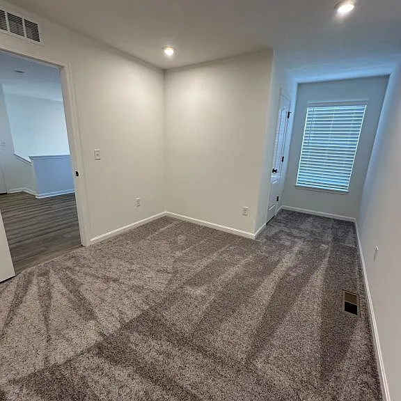 155 Strawberry Field Dr — Photo 13