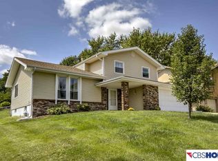 2524 S 162nd Cir, Omaha, NE 68130