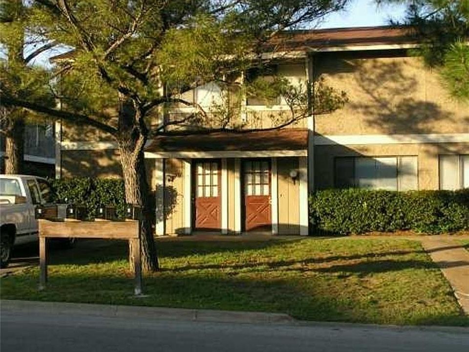 1st image of 1107 Holik Dr #A-d