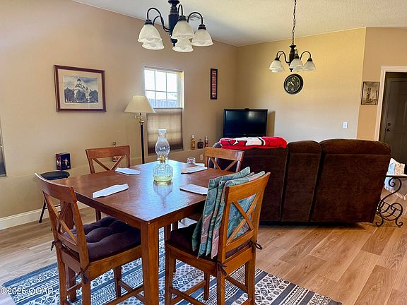 5th image of 2610 S Adele Ave