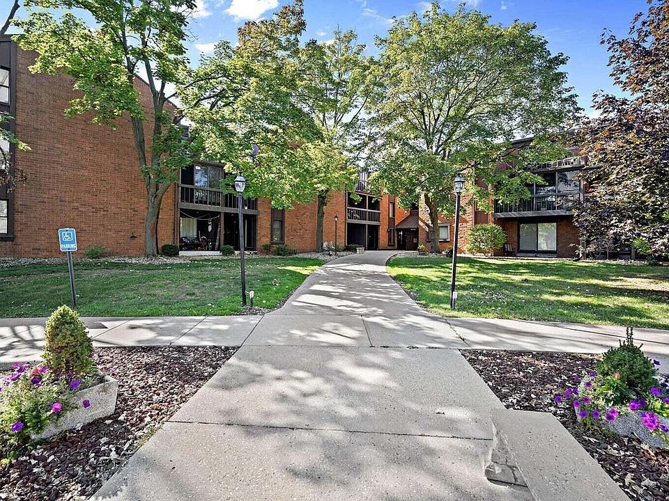 1st image of 4215 North 100th STREET #140C