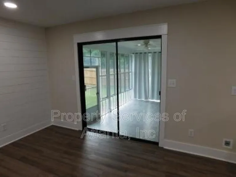 2980 Prince Howard Dr — Photo 12