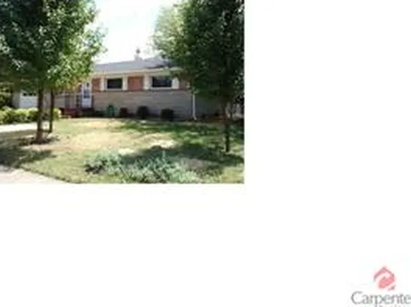 5621 Meadowood Dr, Indianapolis, IN 46224