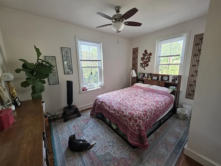 4115 Pine St #2R — Photo 8