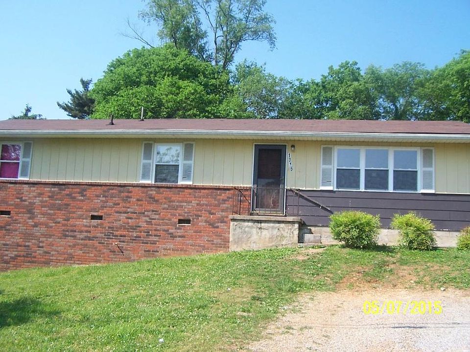1st image of 1315 Sylvan St