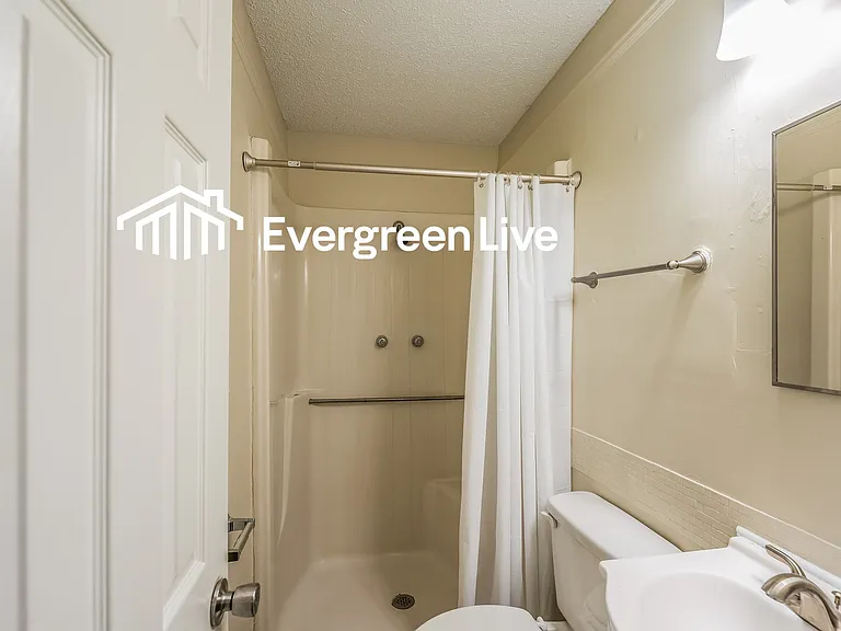 2120 Tall Oak Cir — Photo 9
