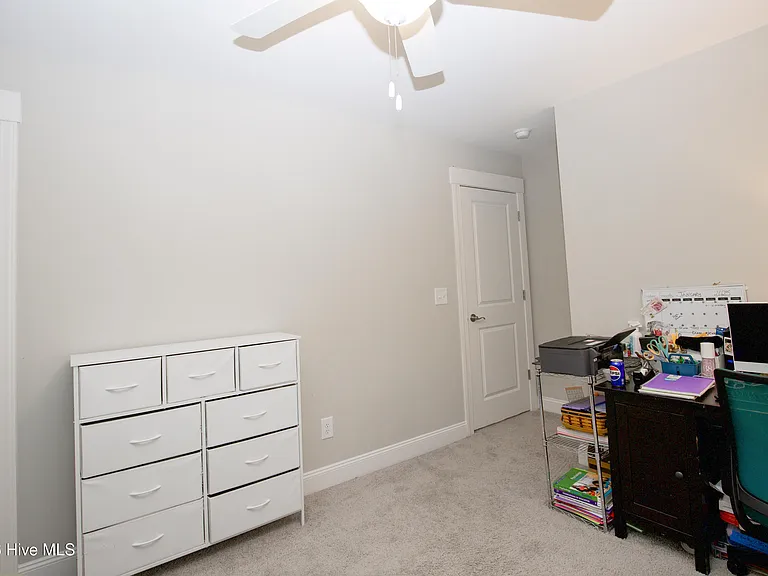 643 Lilac Ln — Photo 38