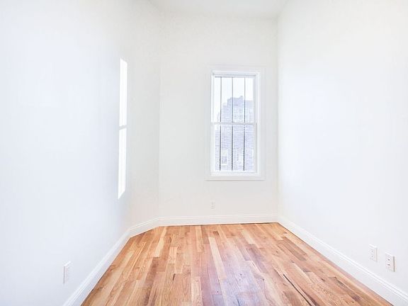 4th image of 295 Wyckoff Ave #L2