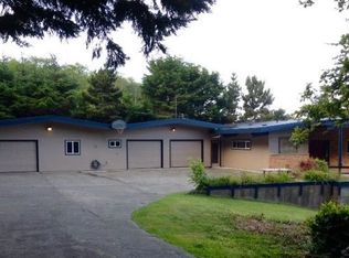 1430 King St, Yachats, OR