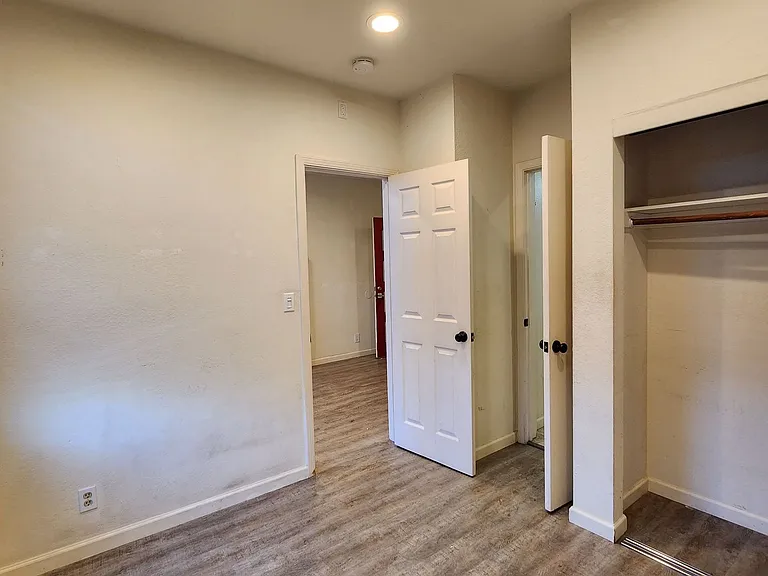 1 Bed 1 Bath in Historical Building — Photo 6