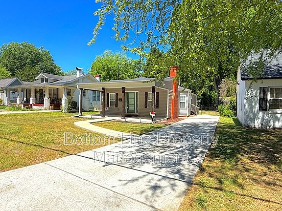 2nd image of 1216 Jackson Rd