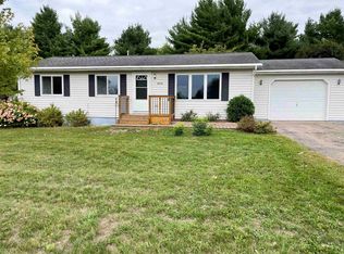 N2314 S McCrossen Rd, Waupaca, WI 54981