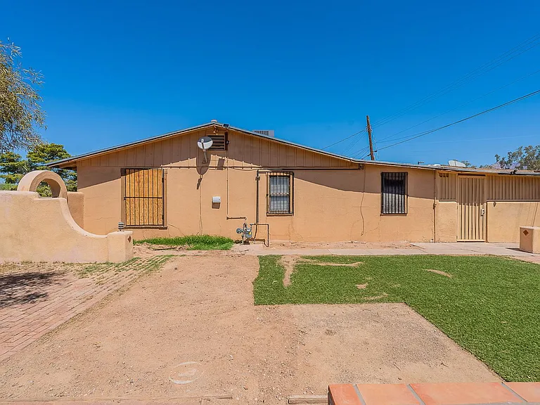 3118 N Santa Rita Ave — Photo 42