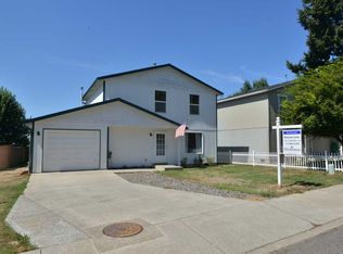 931 N 1st Ave, Ridgefield, WA 98642