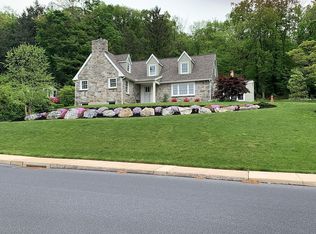 207 Spring Garden St, Ephrata, PA 17522