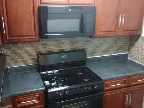 3rd image of 538 E 21st St APT E1