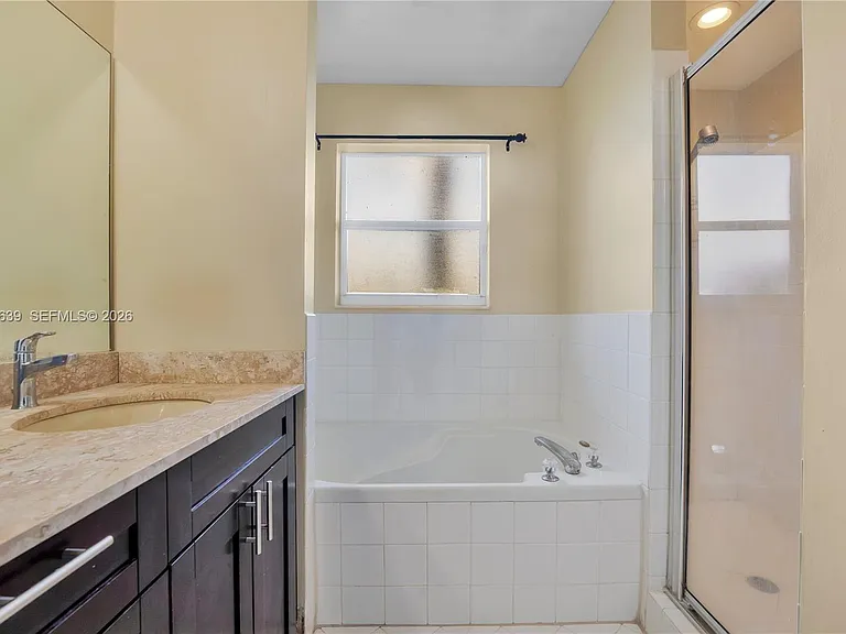14530 SW 156th Ave — Photo 16