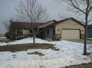 3116 S Huckleberry Ln, Appleton, WI 54915