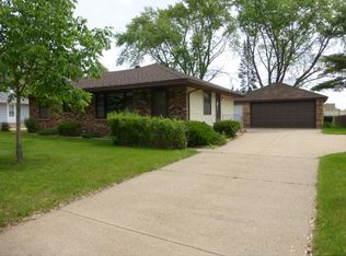 11557 Wren St NW, Coon Rapids, MN 55433