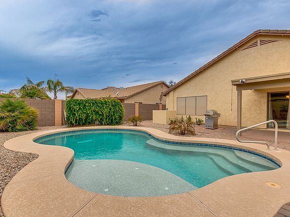 3rd image of 2665 W Goldmine Mountain Dr