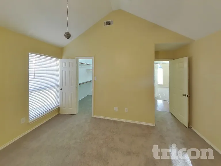 2616 Spring Rain Dr — Photo 7