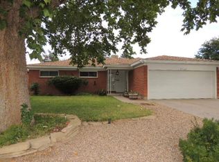 2728 Rhode Island St NE, Albuquerque, NM 87110