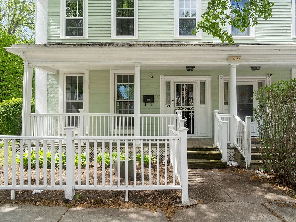 101 Mount Pleasant Ave #101