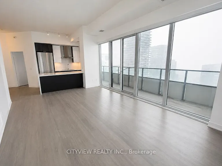 20 Shore Breeze Dr #4306 — Photo 8