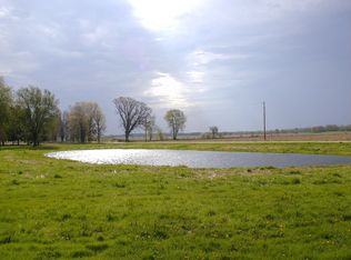 17202 W Holt Rd, Brooklyn, WI 53521