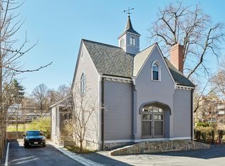 78 Davis Ave #78A, Brookline, MA 02445