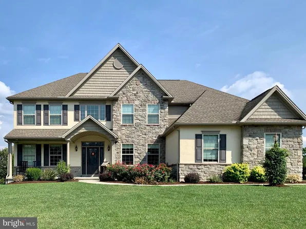 1405 Summit Way, Mechanicsburg, PA 17050