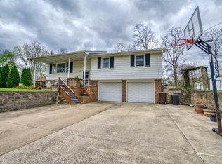 4353 N Koerner Rd, Peoria, IL 61615