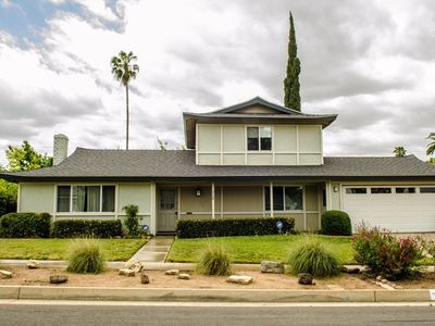 718 Sherwood St, Redlands, CA, 92373