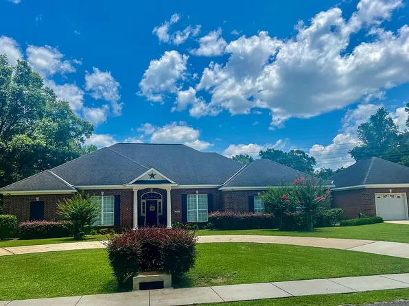 5510 7th St, Satsuma, AL 36572