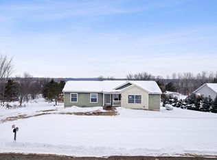 W5742 Lakeview Dr E, Montello, WI 53949