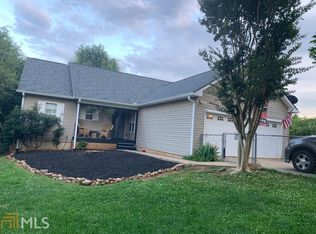 88 Bobcat Aly, Cleveland, GA 30528