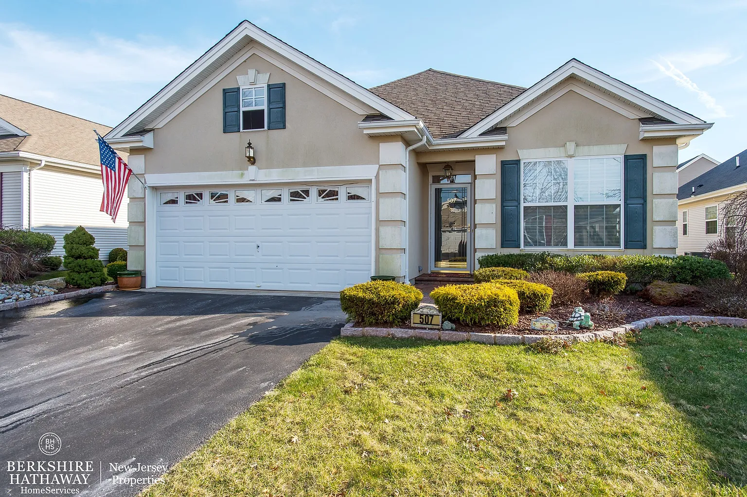 507 Moores Ct photo 1