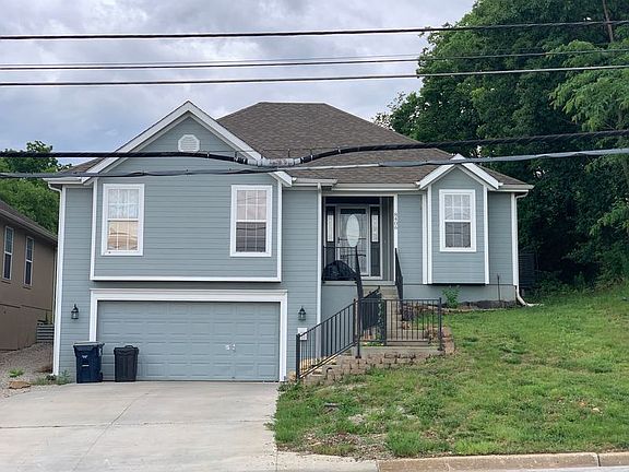 4th image of 8406 Prospect Ave