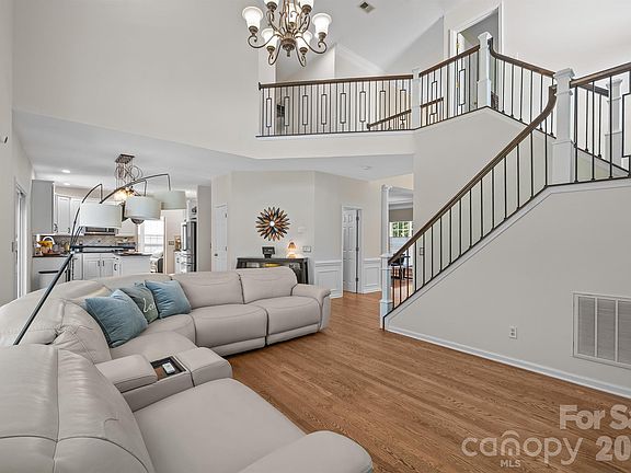 2nd image of 13409 Fremington Rd