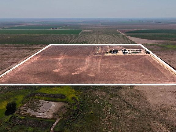 2nd image of 4160 Hummingbird Acreage Rd