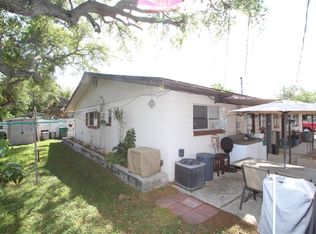 181 Oak Ave, Cocoa Beach, FL 32931