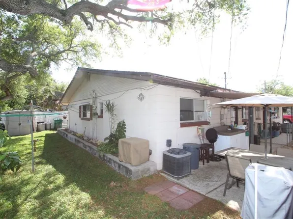 181 Oak Ave, Cocoa Beach, FL 32931